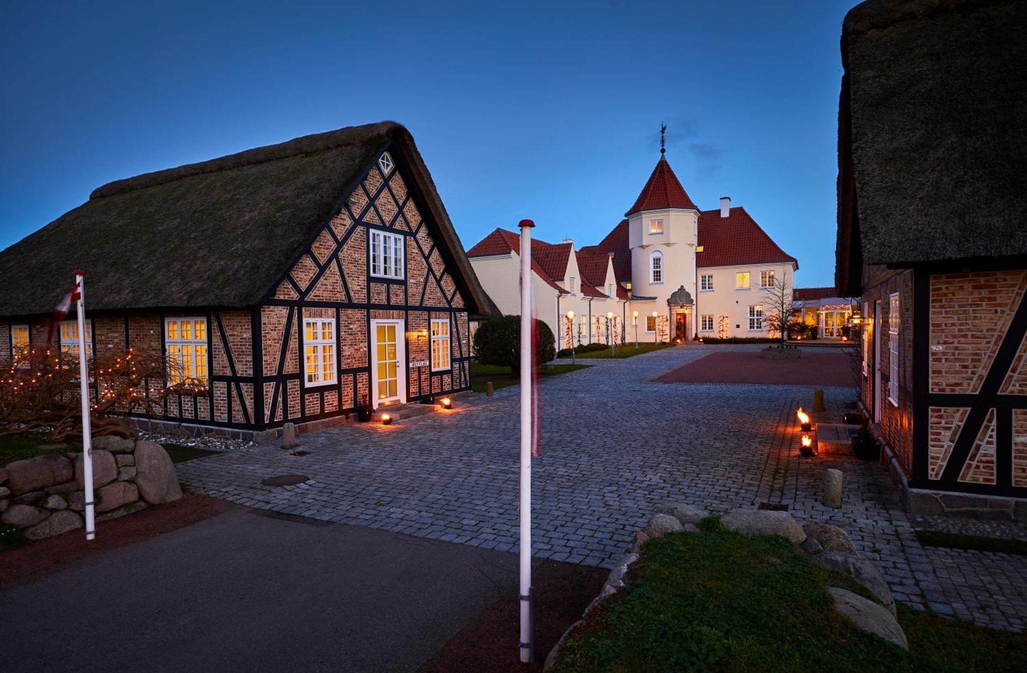 Gl. Avernaes Sinatur Hotel & Konference Ebberup Екстер'єр фото